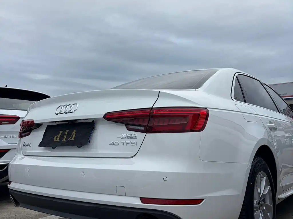 Audi A4L — миниатюра 25