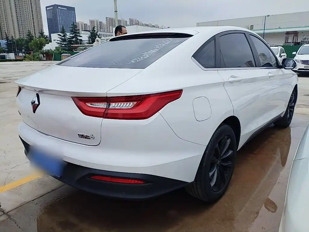 Baojun RC-6 — миниатюра 7