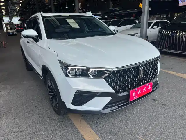 2019 Bestune T77