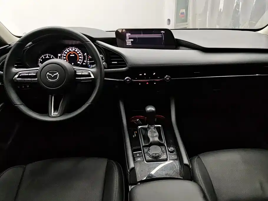 Mazda 3 Axela — миниатюра 12