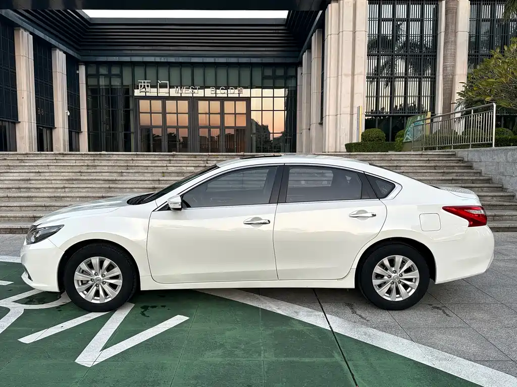 Nissan Teana — миниатюра 29