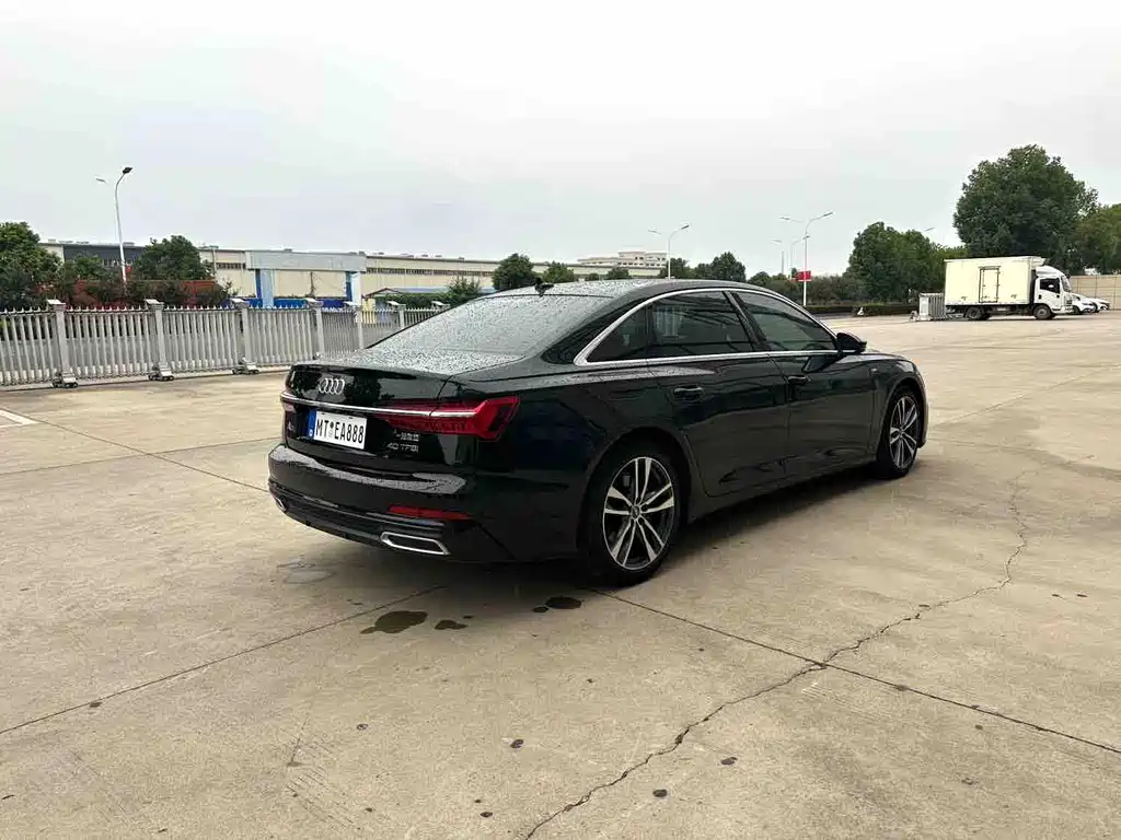 Audi A6L — миниатюра 9