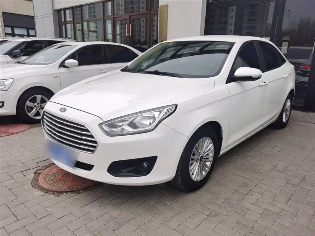 Ford Escort 2016