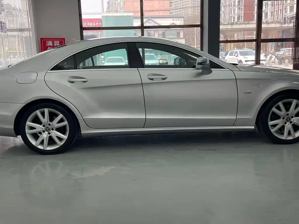 Mercedes-Benz CLS 2012 CLS 300 CGI