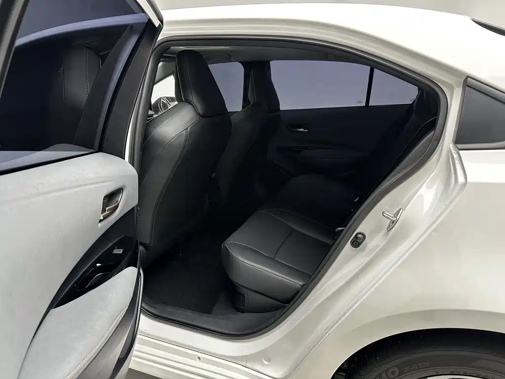Toyota Corolla — миниатюра 11