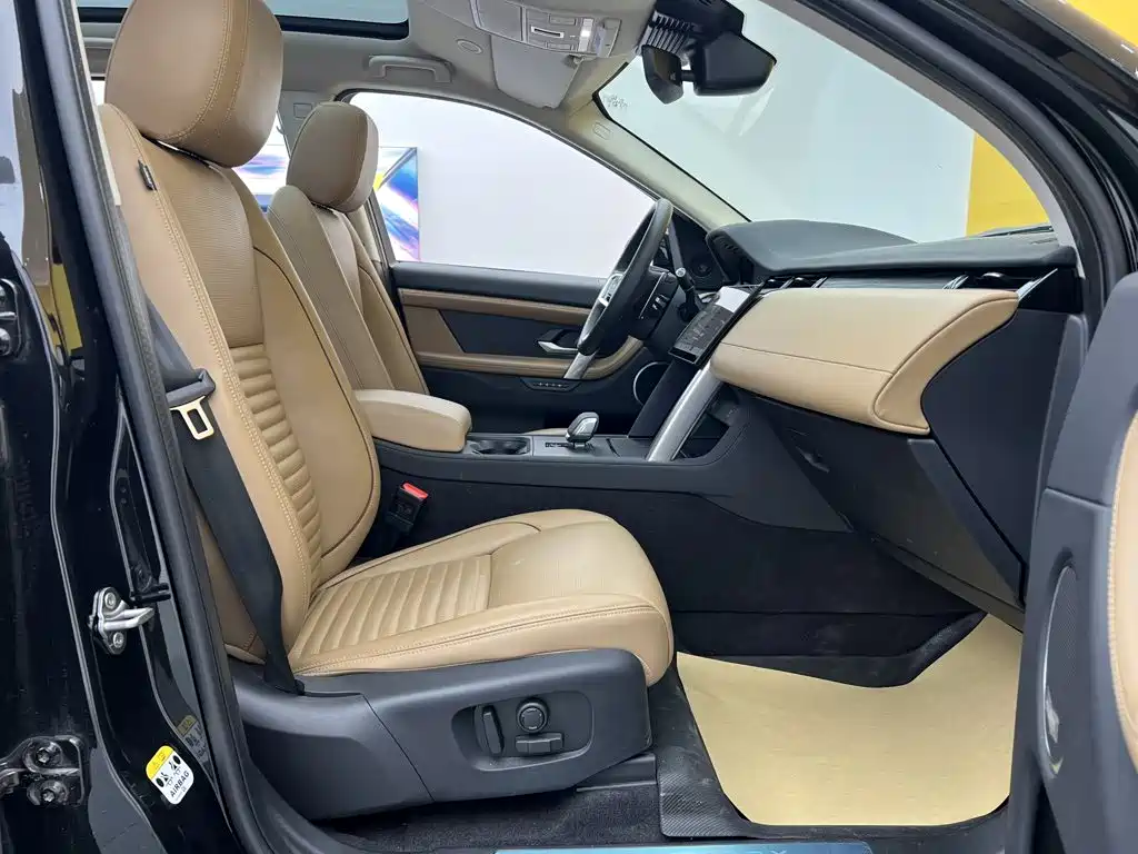 Land Rover Discovery Sport — миниатюра 17