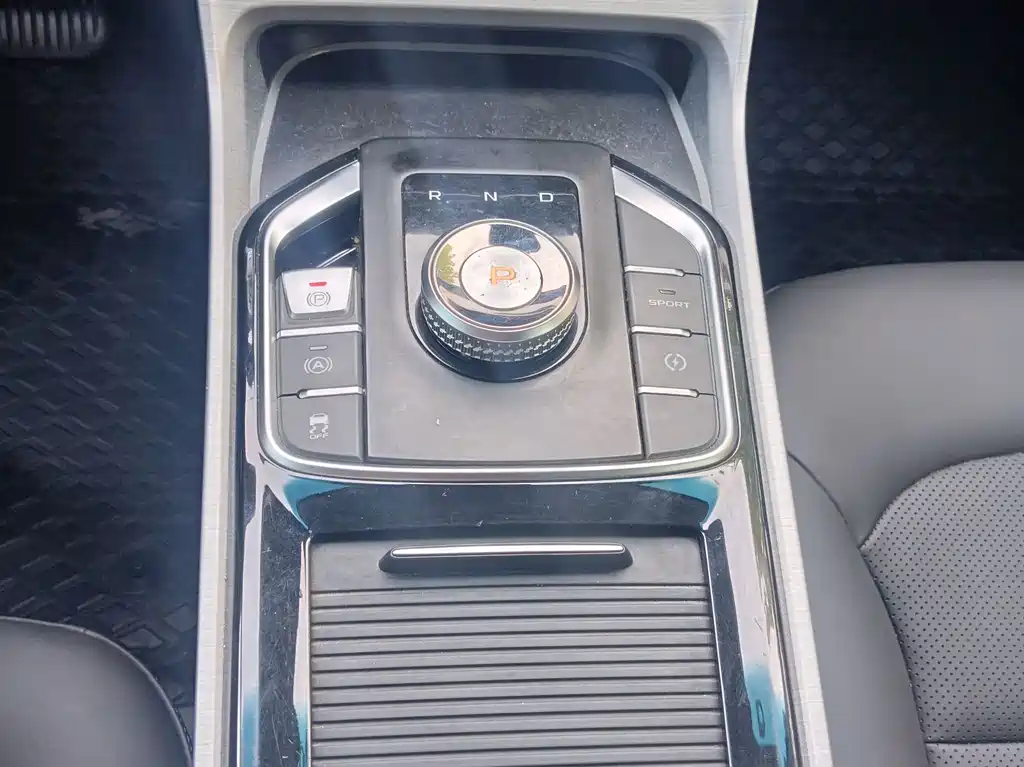 Geely GSe — миниатюра 24