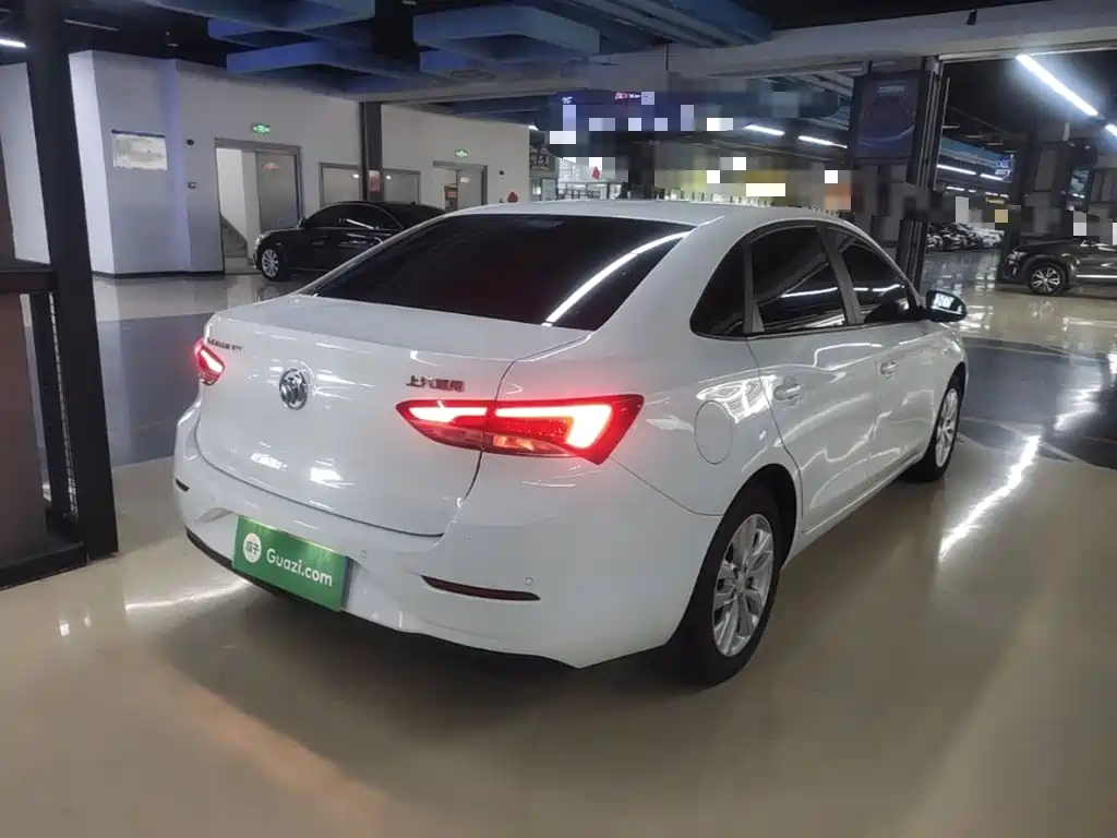 Buick Excelle — миниатюра 7