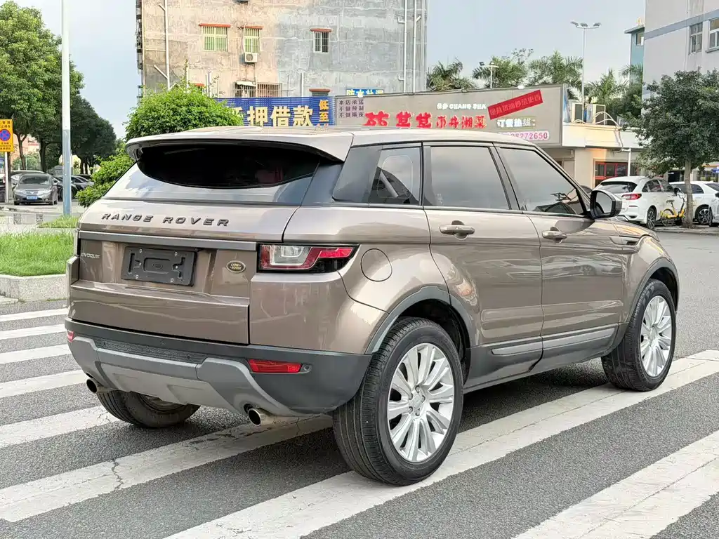 Land Rover Evoque — миниатюра 20