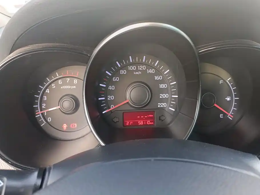 Kia K2 — миниатюра 14