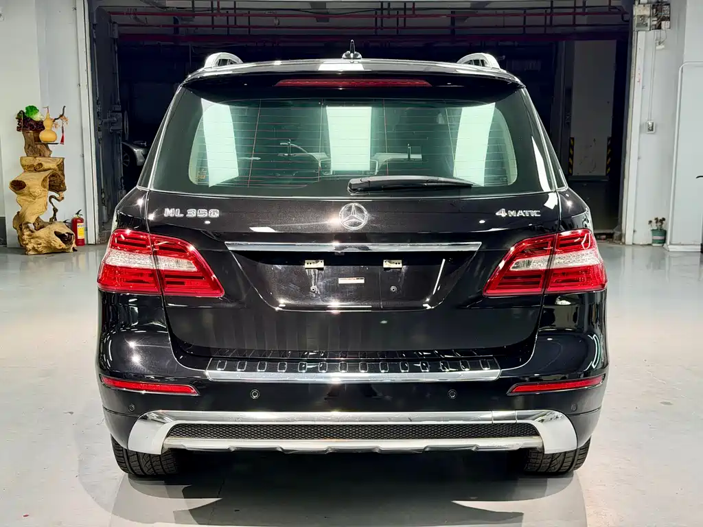 Mercedes-Benz M-Class — миниатюра 6
