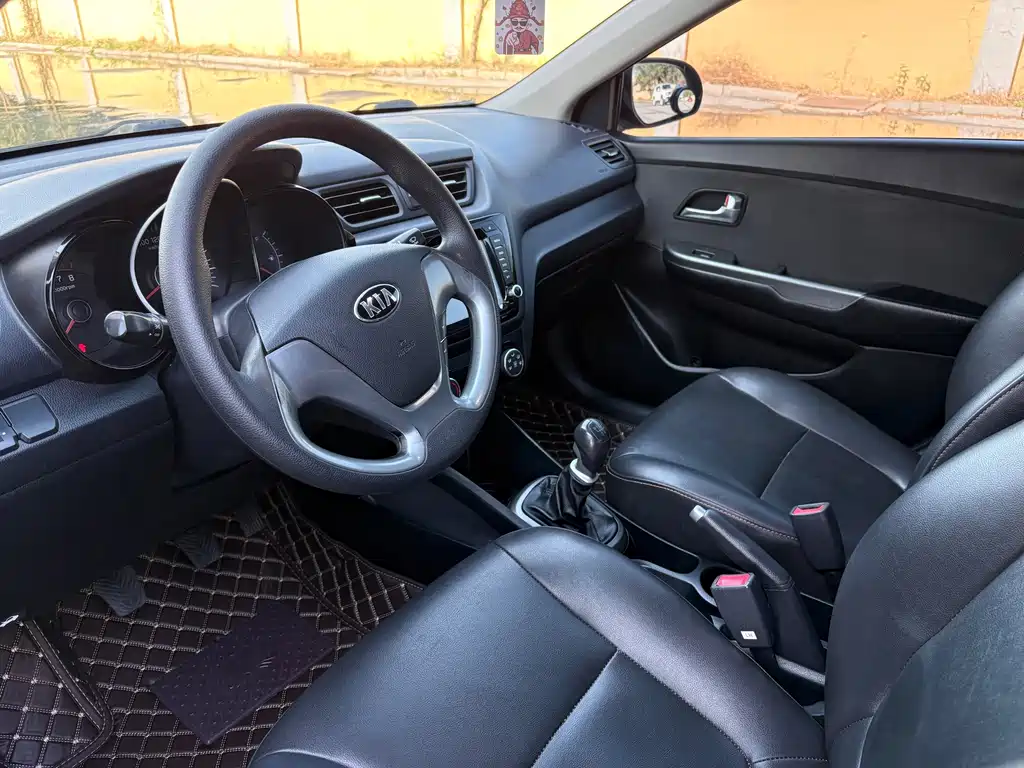 Kia K2 — миниатюра 7