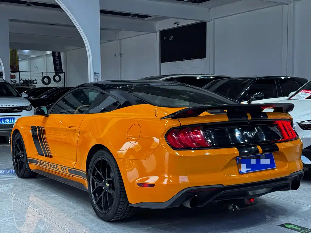 Ford Mustang — миниатюра 3