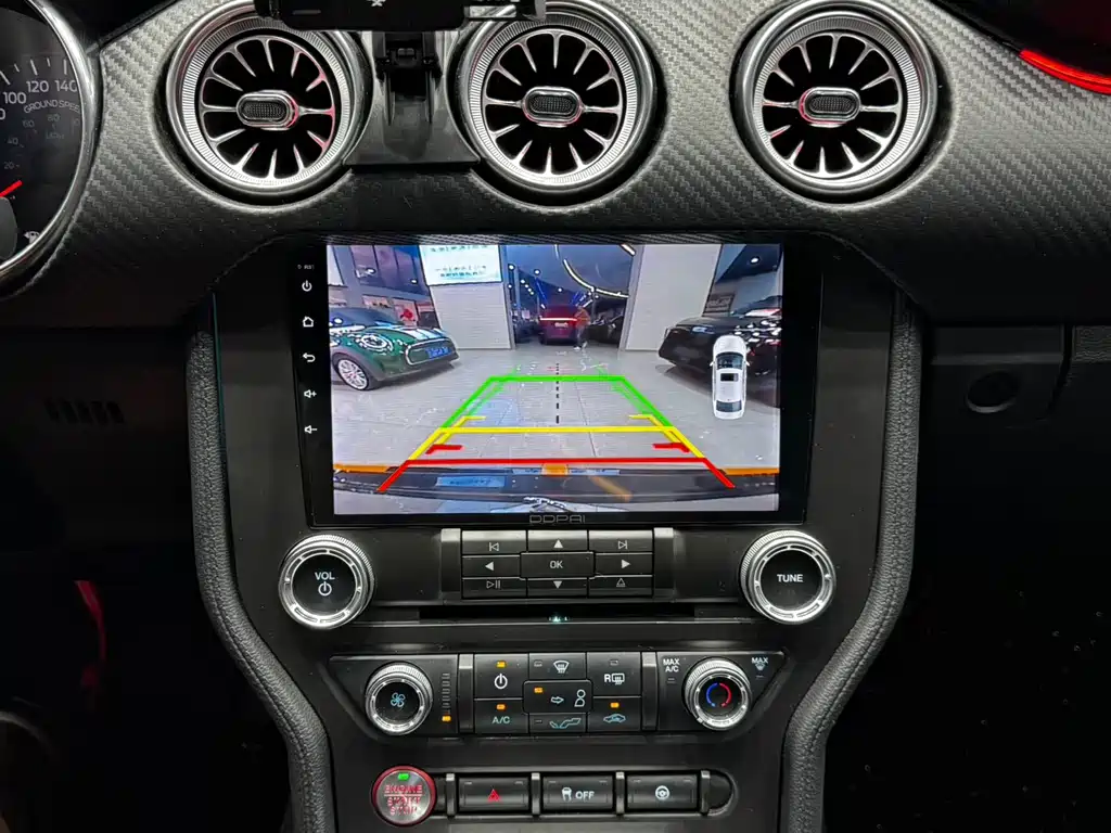 Ford Mustang — миниатюра 14