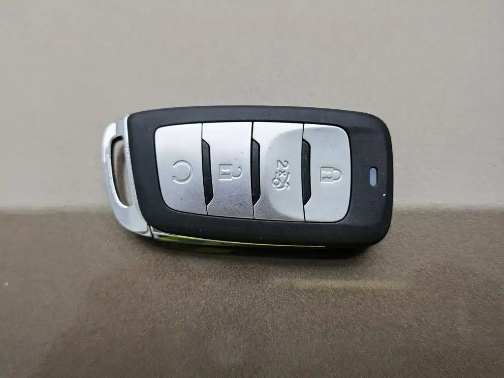 Changan CS95 — миниатюра 19