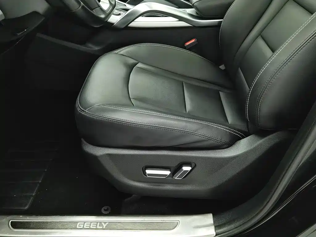 Geely Boyue — миниатюра 20