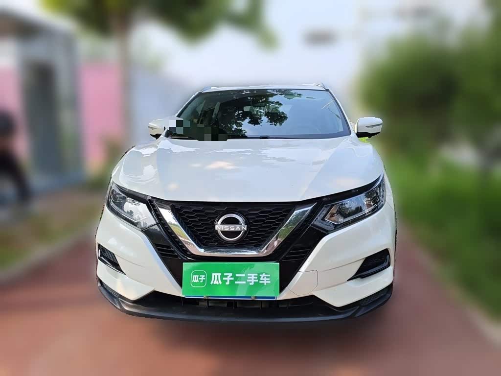 Nissan Qashqai 2.0 л 2024 г. Белый, пробег 24800 км
