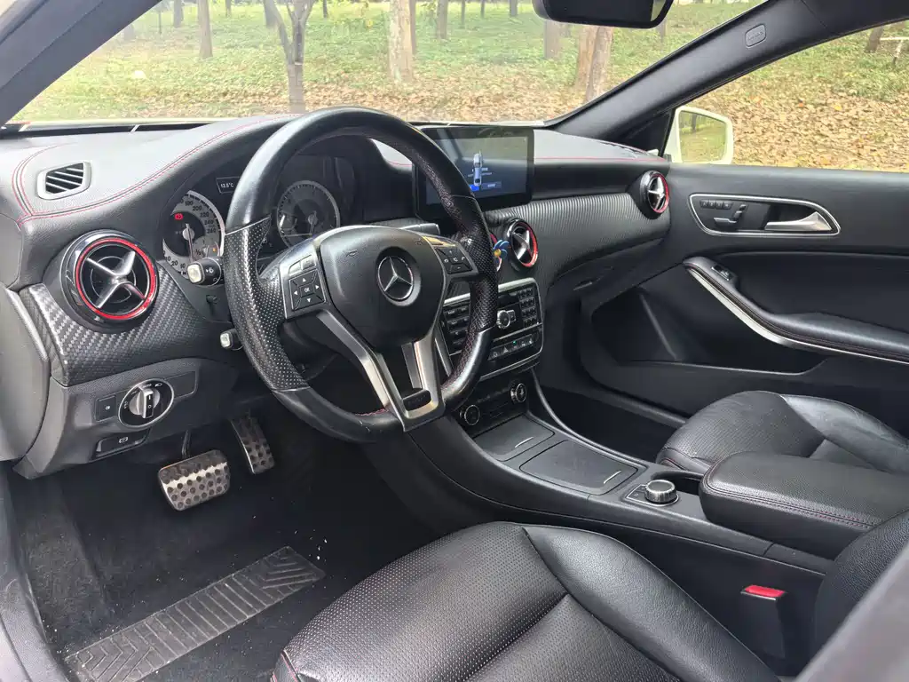 Mercedes-Benz A-Class A 2016 A 260 Sport