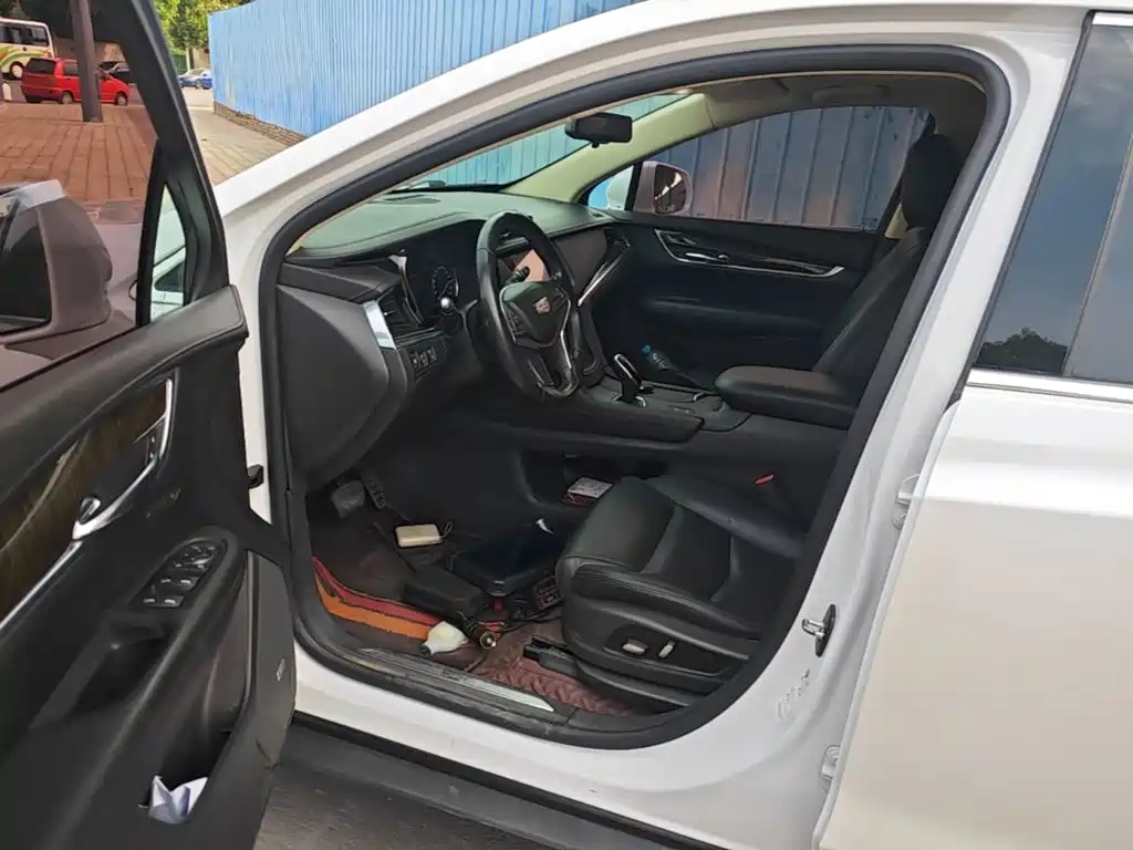 Cadillac XT5 — миниатюра 16