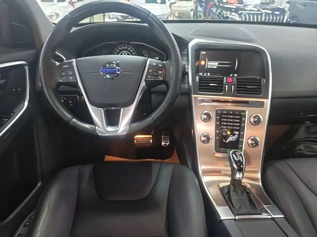 Volvo XC60 — миниатюра 13