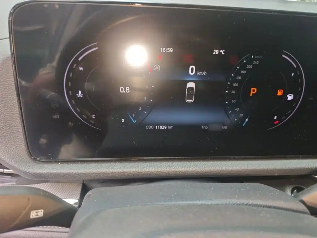 Ford Equator Sport — миниатюра 4
