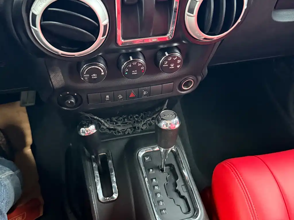 Jeep Wrangler — миниатюра 22