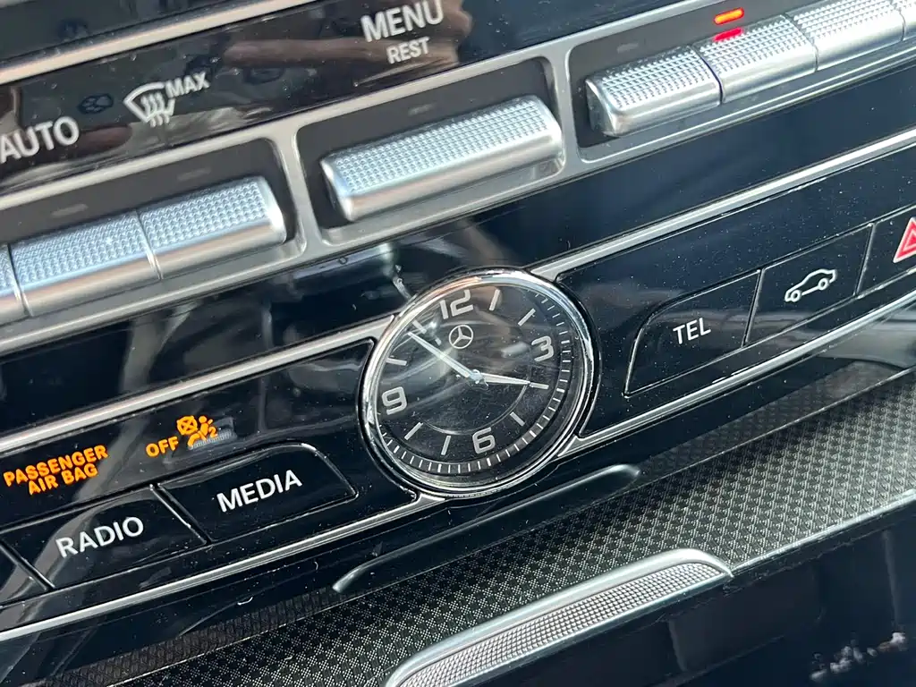 Mercedes-Benz G-Class — миниатюра 13