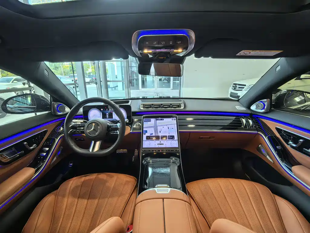 Mercedes-Benz S-Class — миниатюра 11
