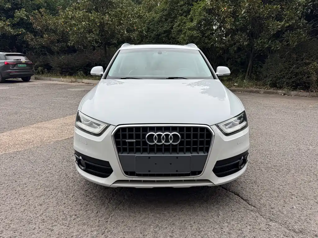 Audi Q3 — миниатюра 2