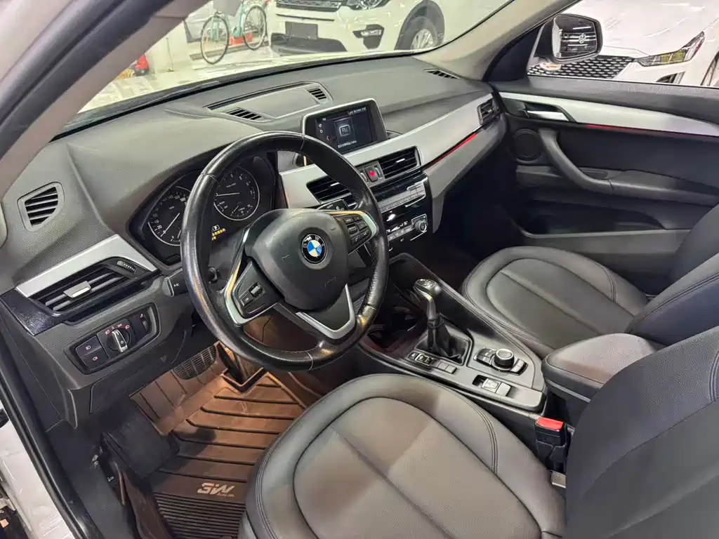 BMW X1 — миниатюра 7