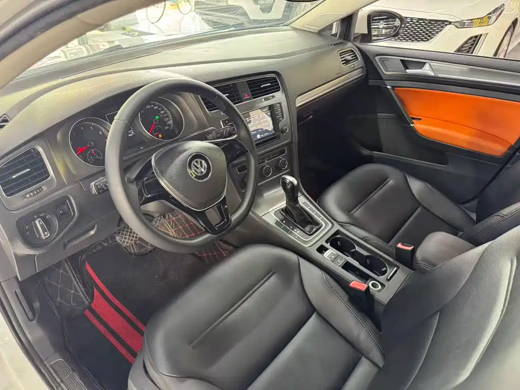 Volkswagen Golf — миниатюра 7