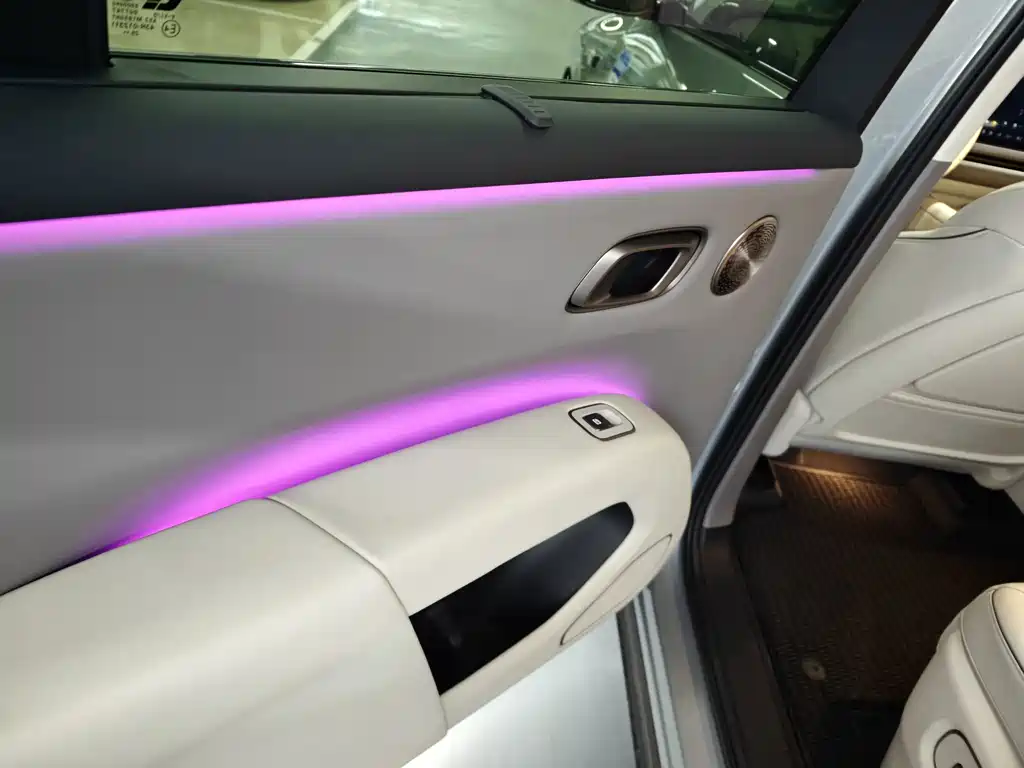 Li Auto Li i8 — миниатюра 13