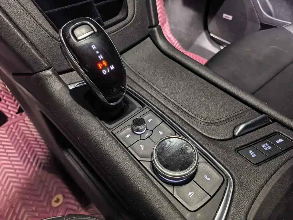 Cadillac XT5 — миниатюра 14