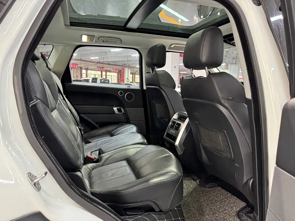 Land Rover Sport — миниатюра 18