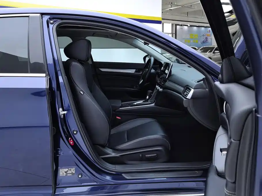 Honda Inspire — миниатюра 8