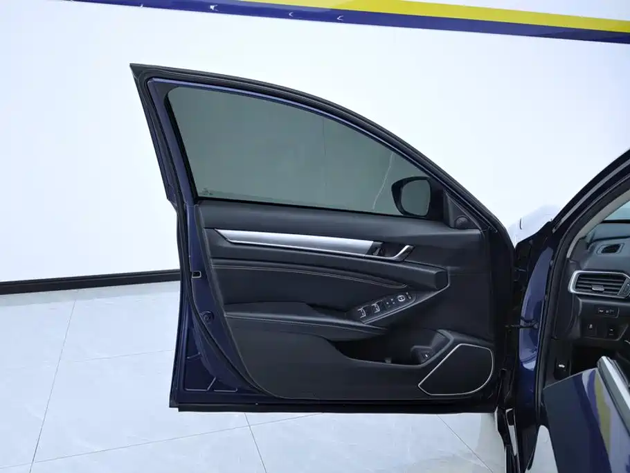Honda Inspire — миниатюра 7