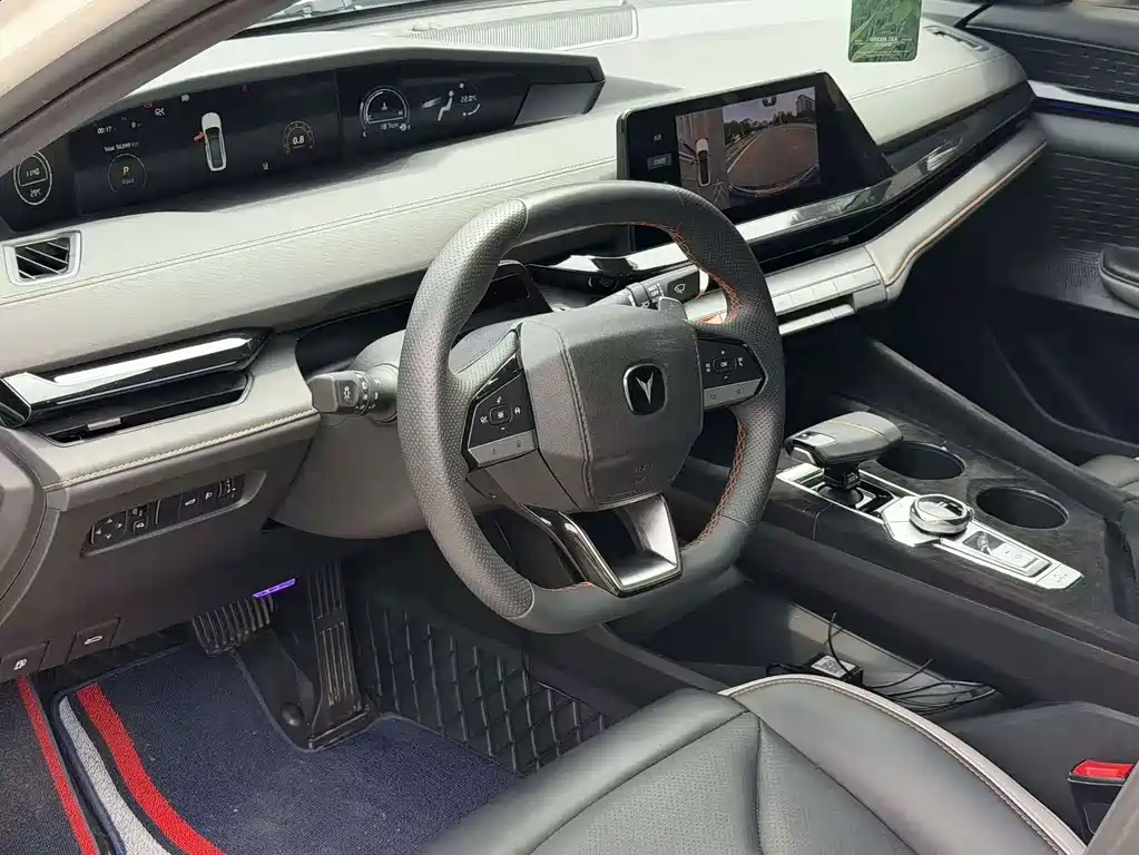 Changan UNI-V — миниатюра 4