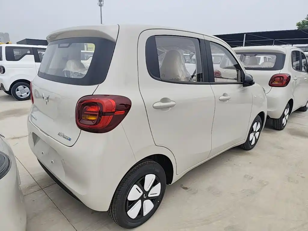 Wuling Mini EV MINIEV 2025