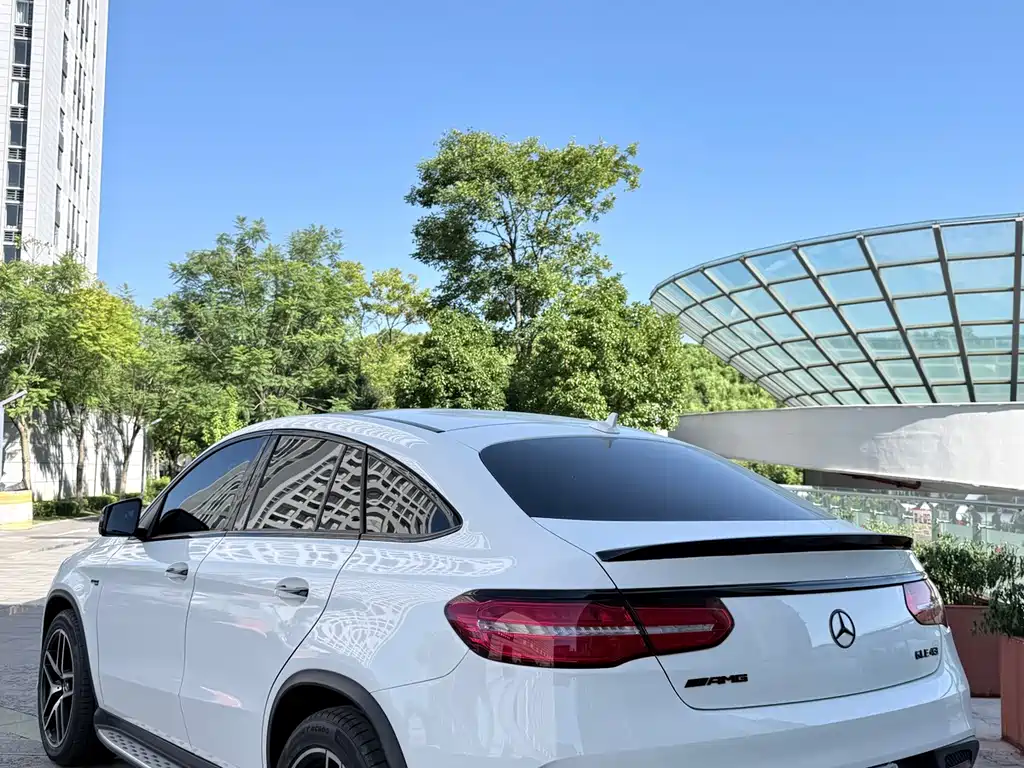 Mercedes-Benz GLE Coupe AMG — миниатюра 5