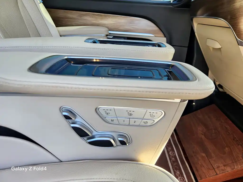 Mercedes-Benz V-Class — миниатюра 13