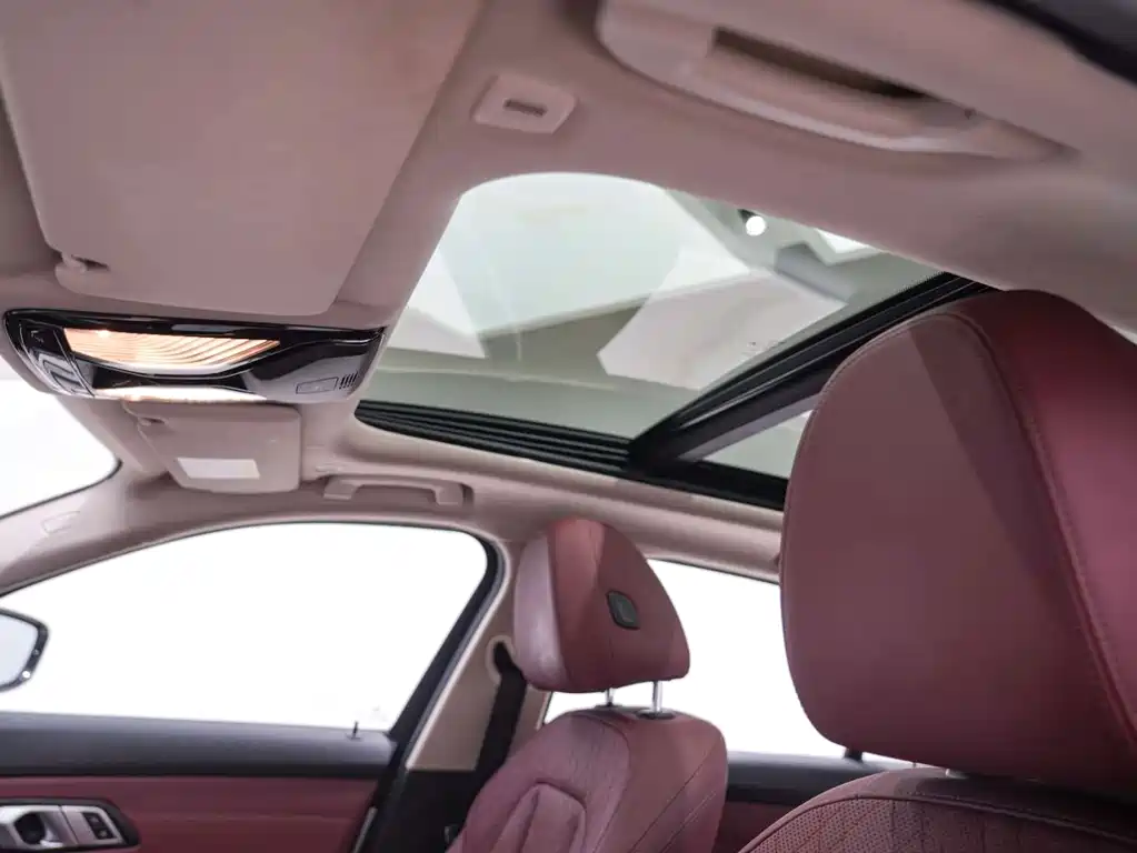 BMW 3 Series — миниатюра 12