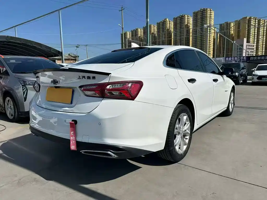 Chevrolet Malibu XL — миниатюра 7