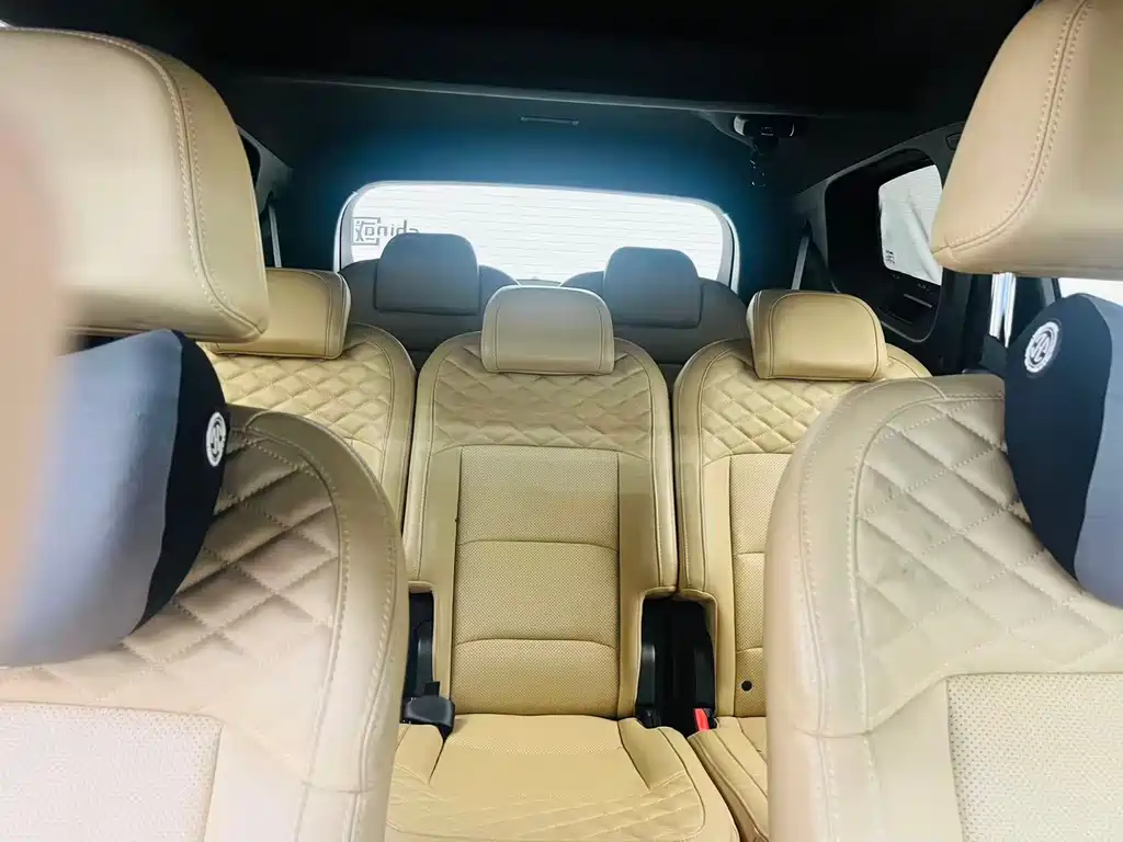 Geely HaoyueL L 2023 2.0T DCT Flagship