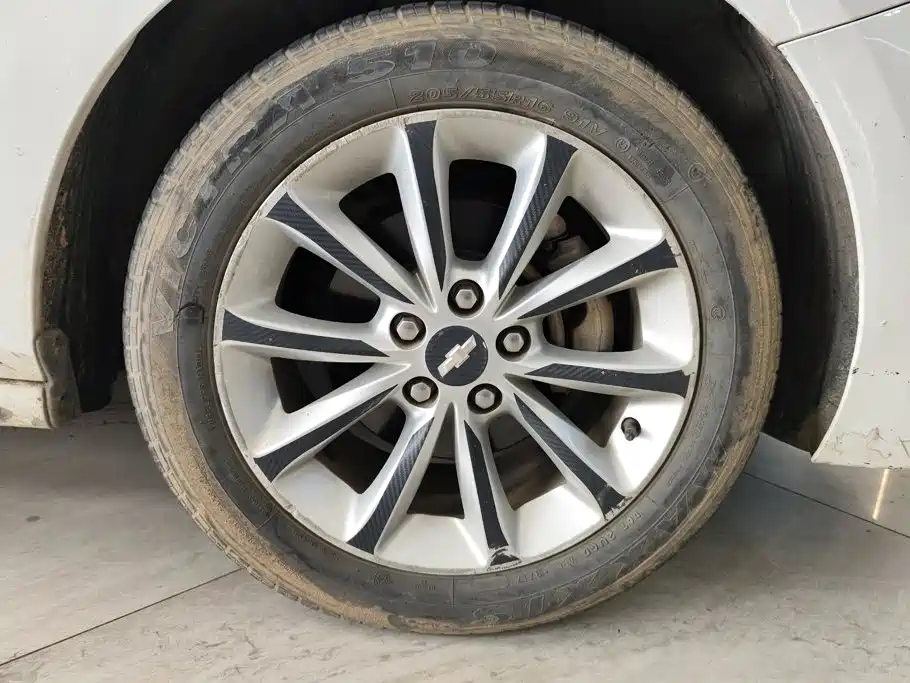 Chevrolet Cruze — миниатюра 6