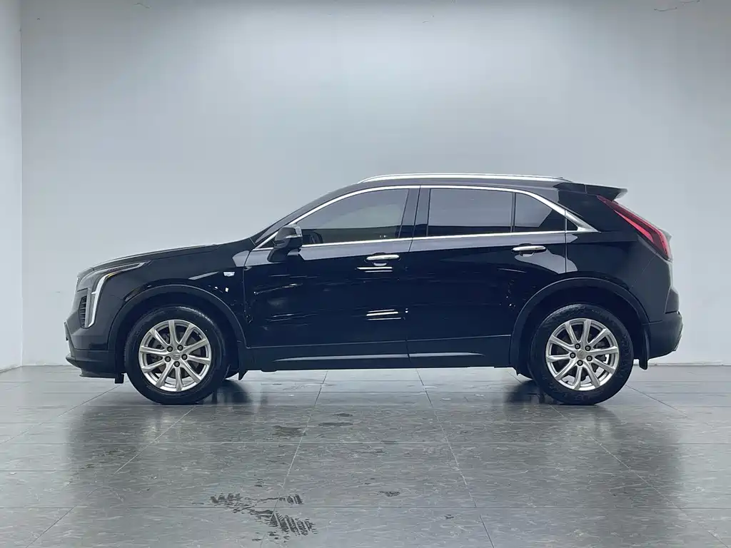 Cadillac XT4 Facelift 28T 2WD Tech Type, фото 6