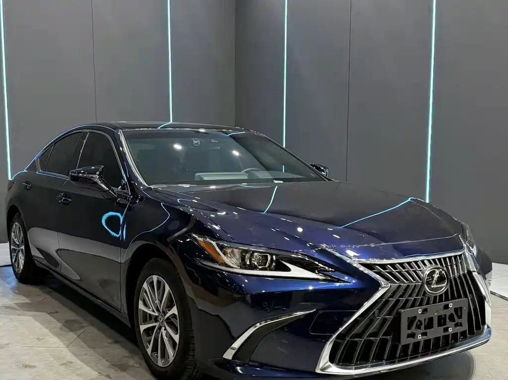 Lexus ES — миниатюра 3