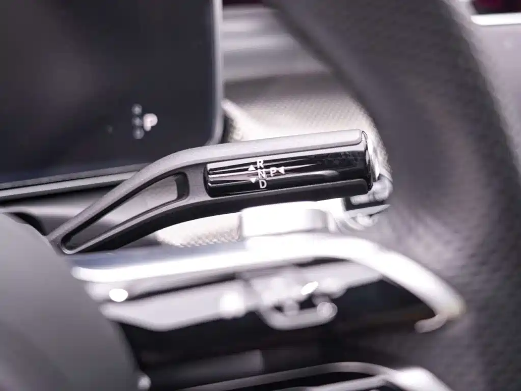 Mercedes-Benz C-Class — миниатюра 13