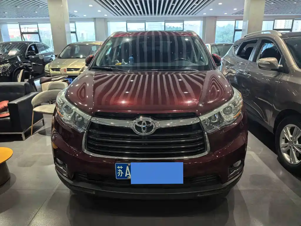 Toyota Highlander — миниатюра 2