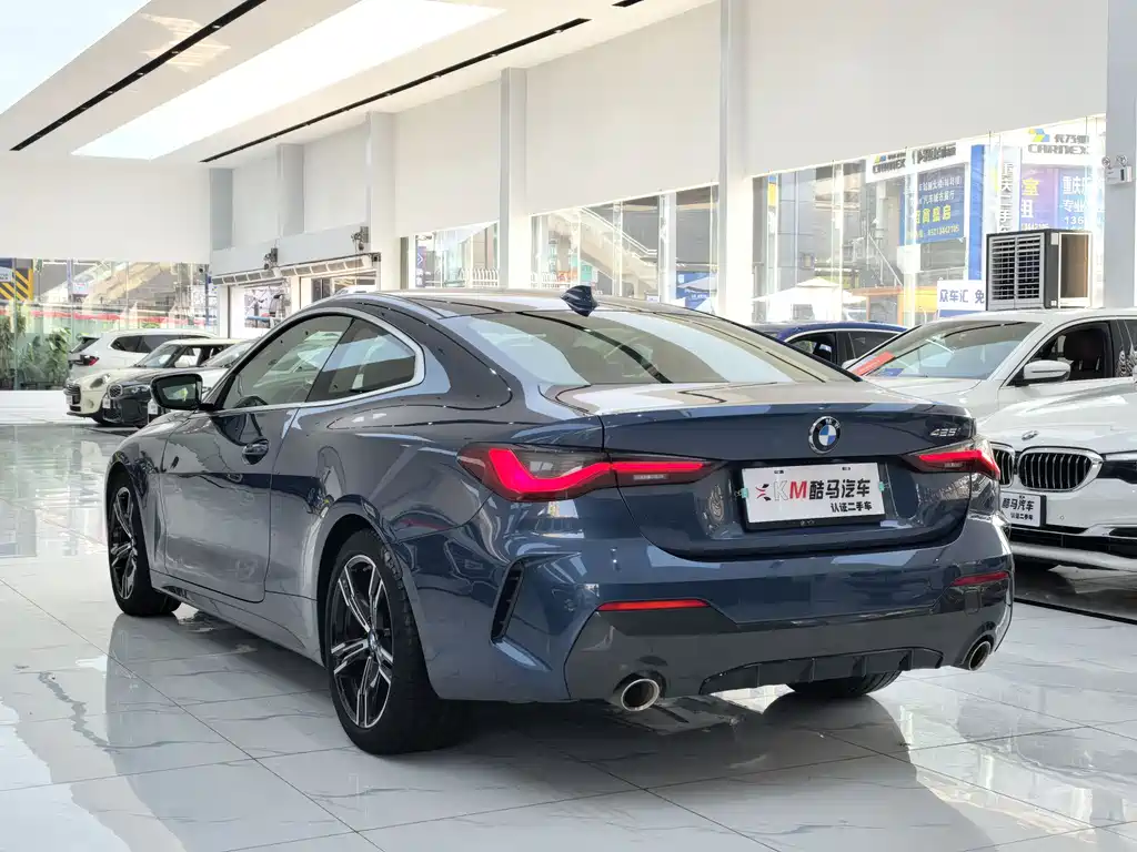 BMW 4 SERIES