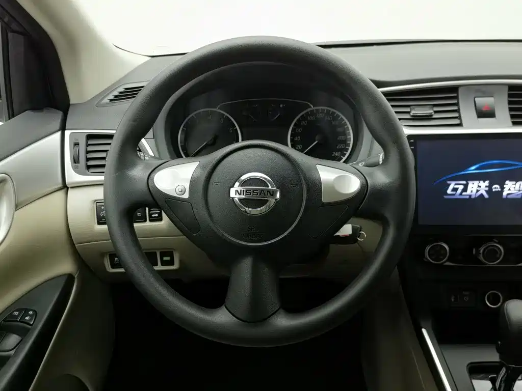 Nissan Sylphy — миниатюра 11
